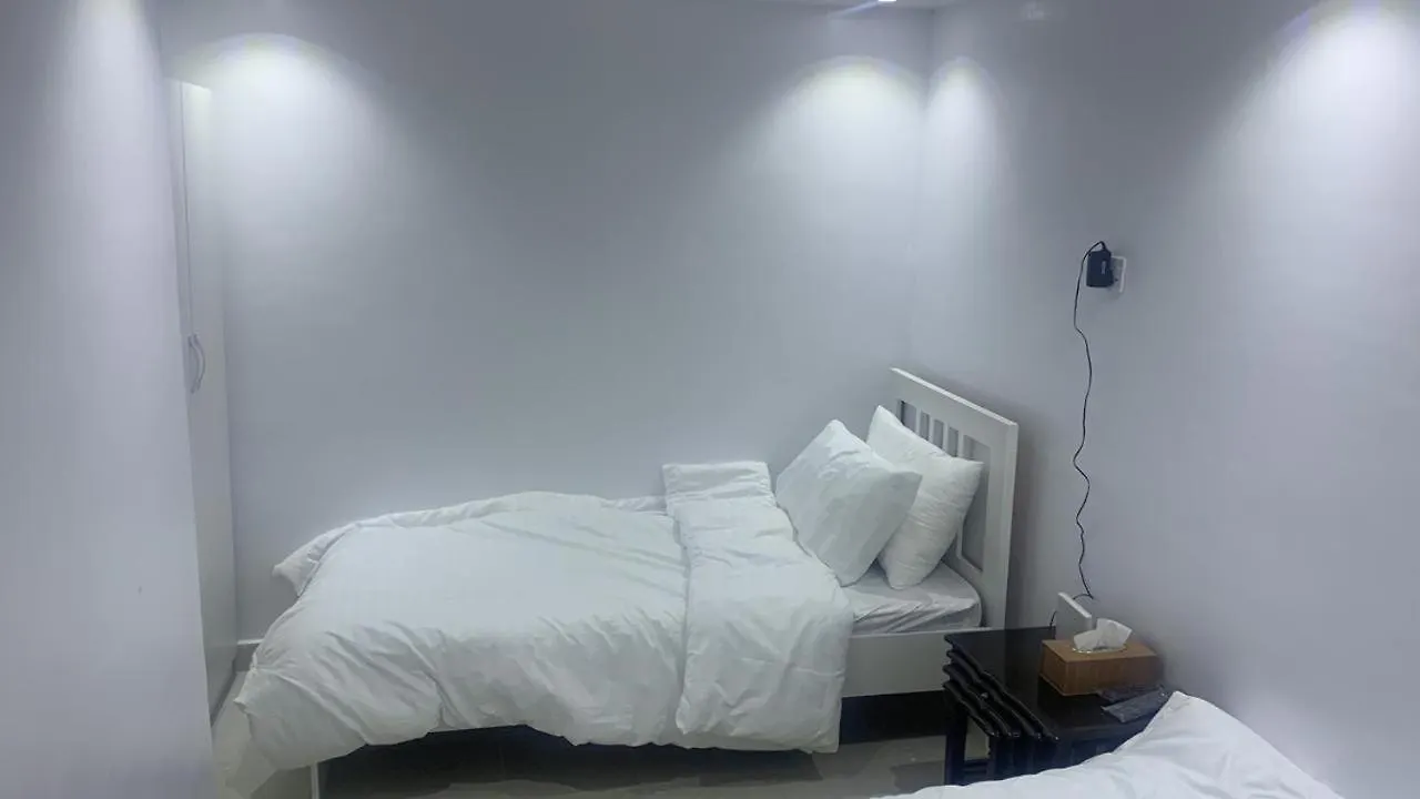 Appartamento غرفة و دورة مياه خاصة - Private Room And Bathroom Medina