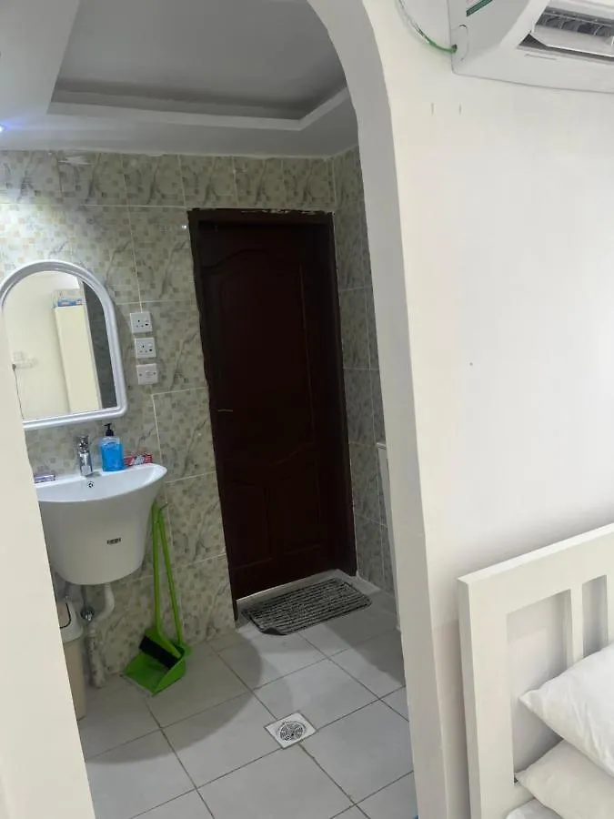 غرفة و دورة مياه خاصة - Private Room And Bathroom Medina